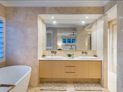 How to Choose the Right Bath Renovation Contractor (What to Ask Before You Sign)